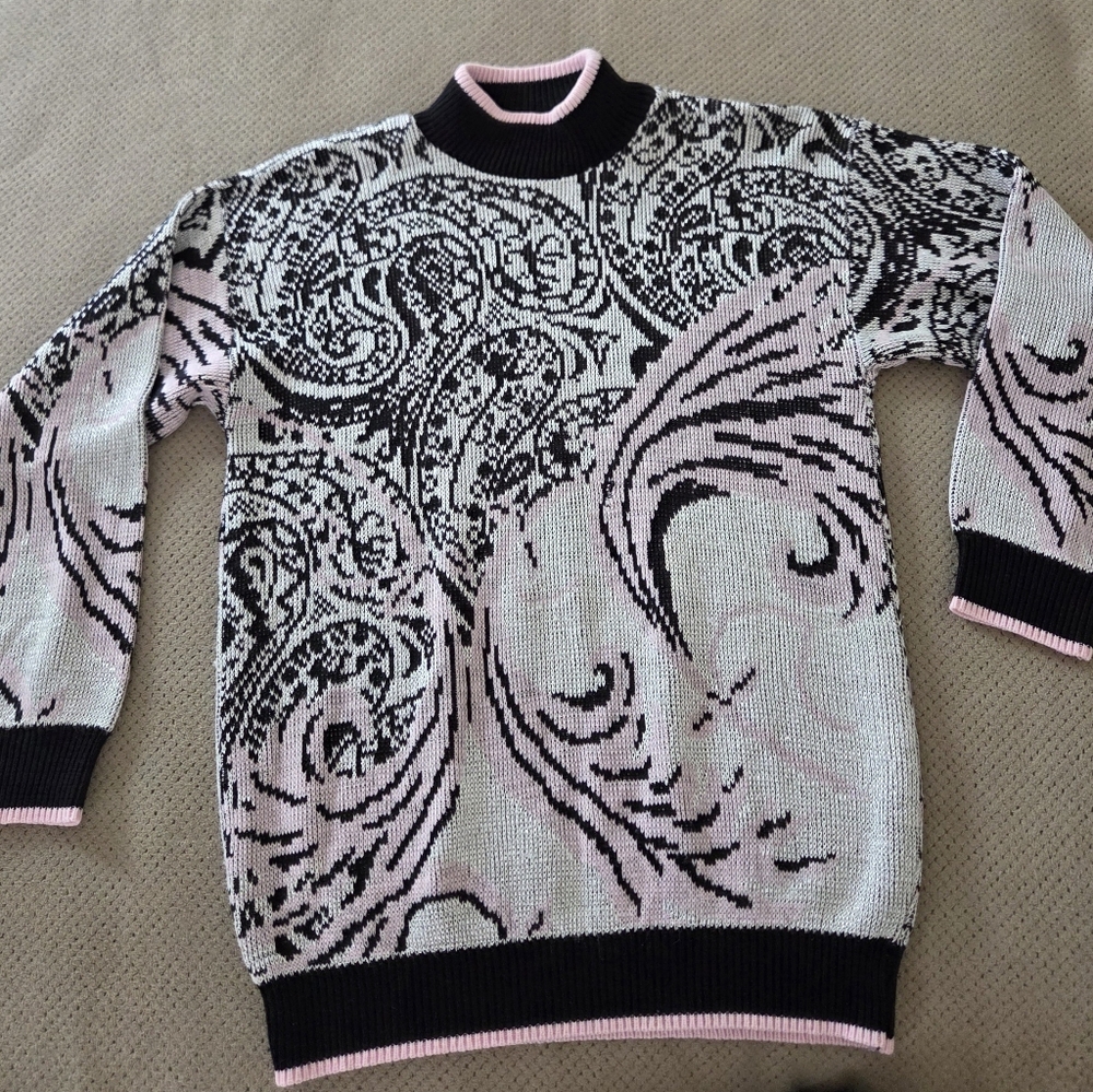 Vintage 80s Black Pink Metallic Silver Paisley Pullover Sweater Women's Small/me